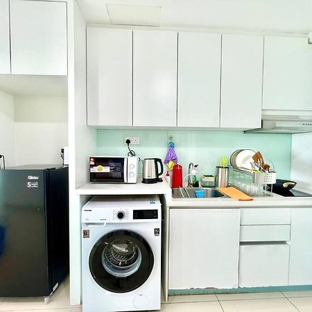 T3 1-10 Pax Trefoil 2Room Setia Alam Cozy Home Wifi Tv Экстерьер фото