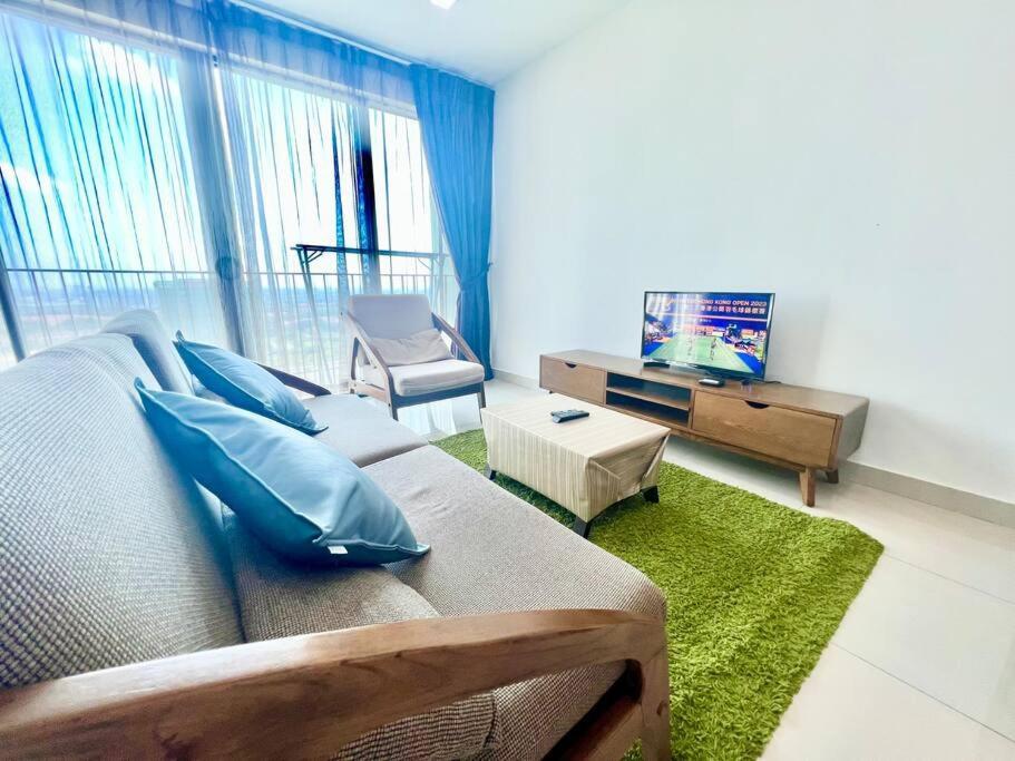T3 1-10 Pax Trefoil 2Room Setia Alam Cozy Home Wifi Tv Экстерьер фото